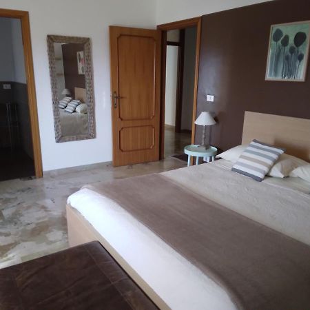 B&Be Home Tollo ภายนอก รูปภาพ